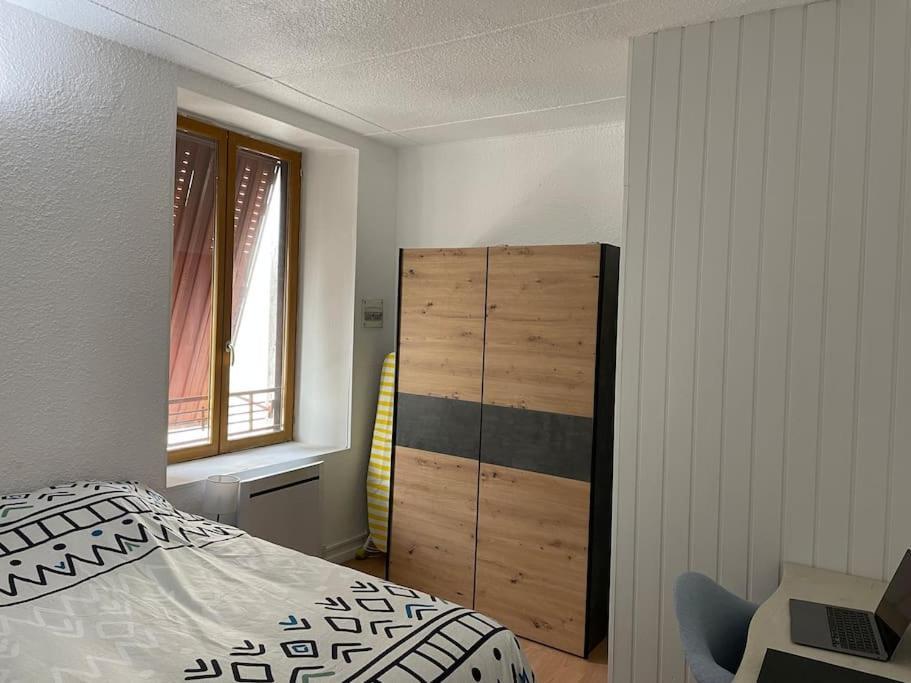 Bourbonne Les Bains, Appartement T2 Pour 2 Luaran gambar