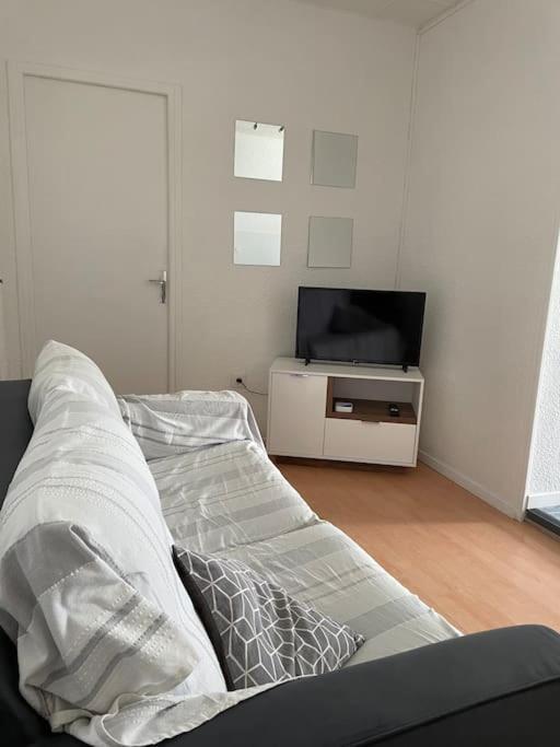 Bourbonne Les Bains, Appartement T2 Pour 2 Luaran gambar